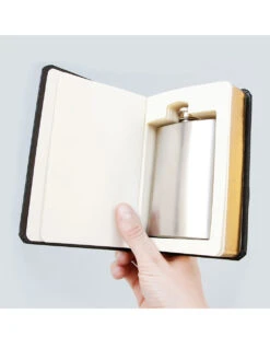 "Bibel" Mit Flachmann