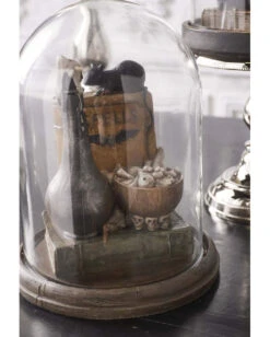 Glasglocke Mit Hexentrank & Zauberbuch 31cm 6 Glasglocke Mit Hexentrank & Zauberbuch 31cm -Schattenfest Verkäufe glasglocke mit hexentrank und zauberbuch halloween und gothic wohnungsdeko und homeware halloween gllass cloche decor 54725 4