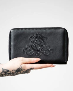 KILLSTAR Spellcaster Geldbörse -Schattenfest Verkäufe killstar spellcaster geldboerse mit pentagram applikation gothic geldbeutel gothic accessoires killstar accessoire gothic portmonnaie 52806 1