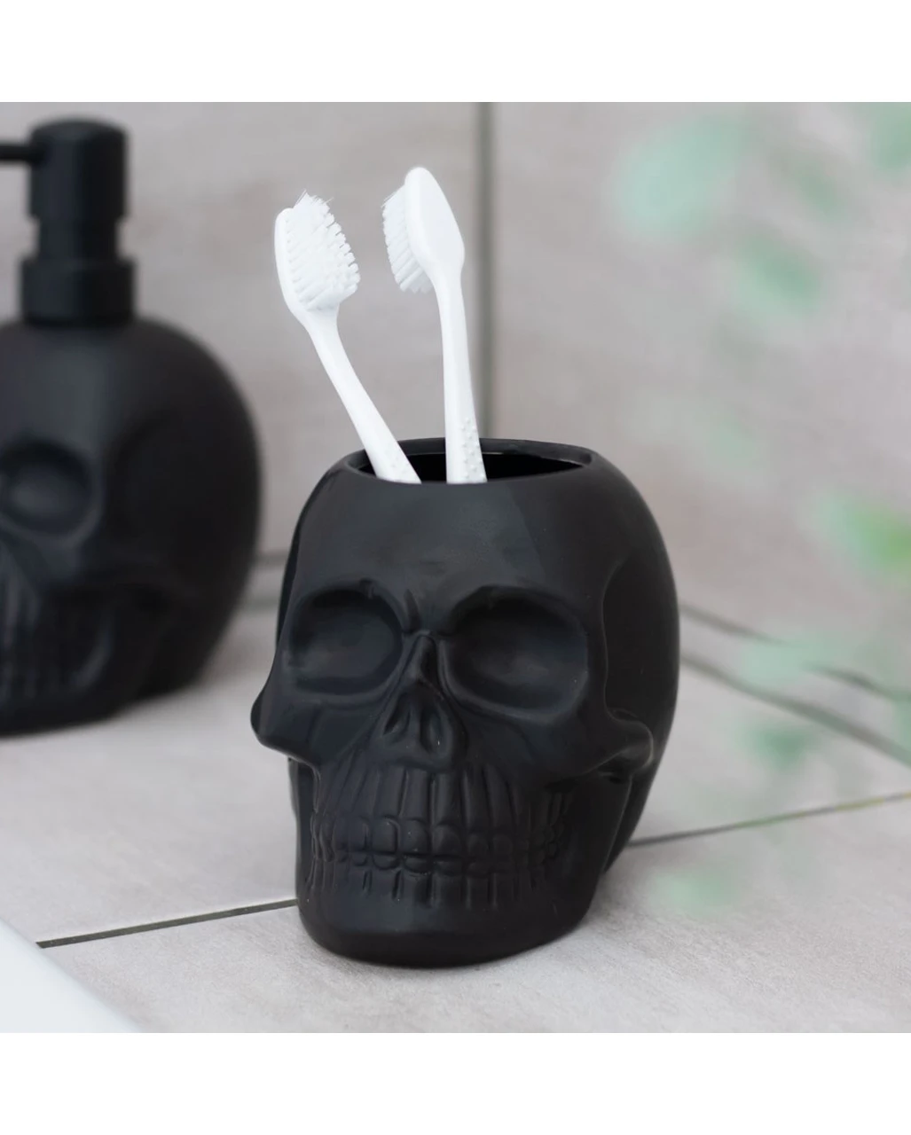 Schwarzer Totenkopf Zahnbürstenhalter Aus Keramik 4 Schwarzer Totenkopf Zahnbürstenhalter Aus Keramik – Bild 4
