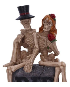 Skelett Brautpaar Auf Grabstein 17cm 9 Skelett Brautpaar Auf Grabstein 17cm -Schattenfest Verkäufe skelett brautpaar auf grabstein skeleton wedding couple on tombstone skelett hochzeitspaerchen auf grabstein gothic deko 50837 05
